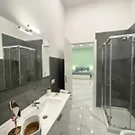 Dimora Cortese 4*